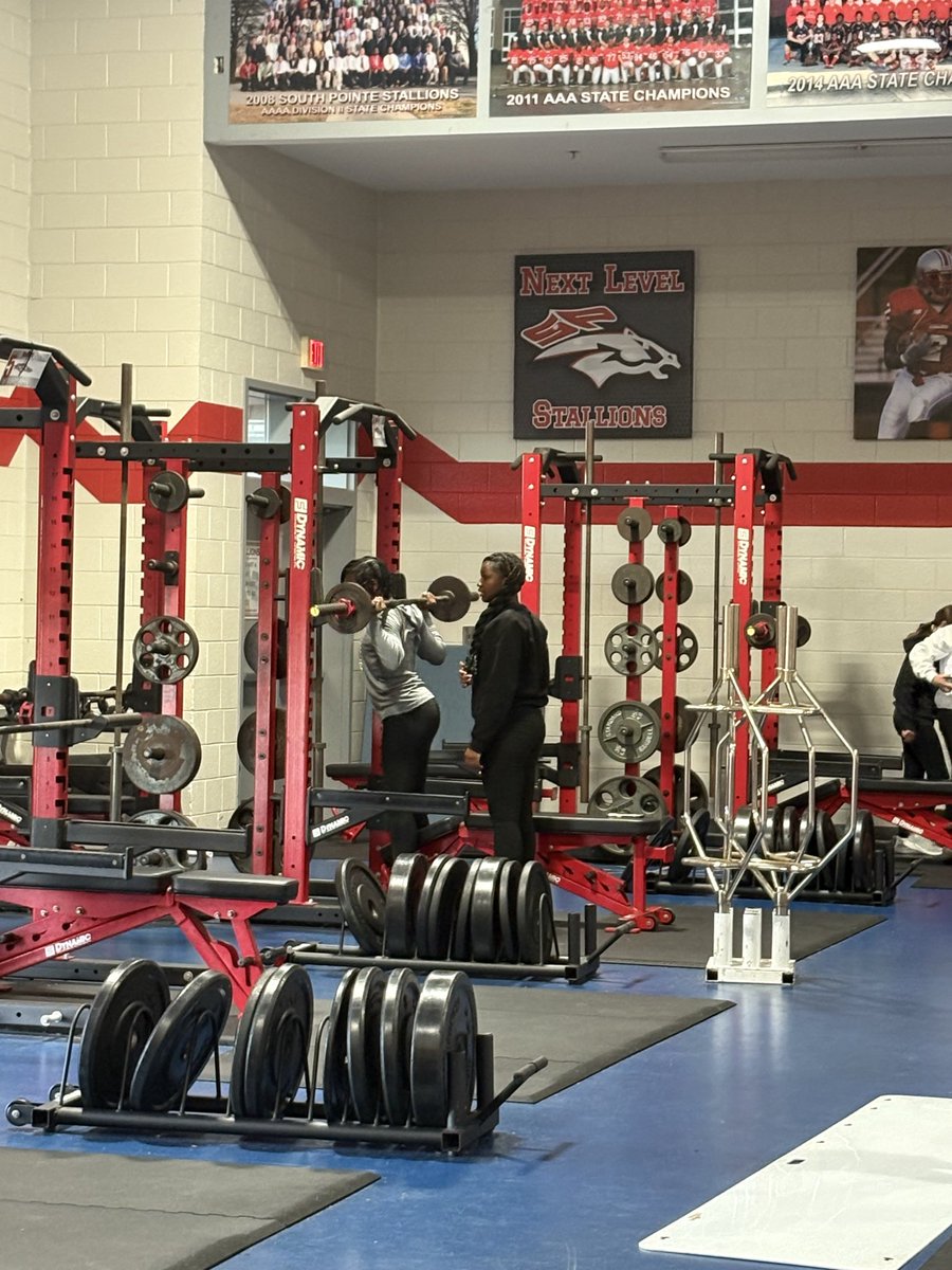 South Pointe Softball tweet media