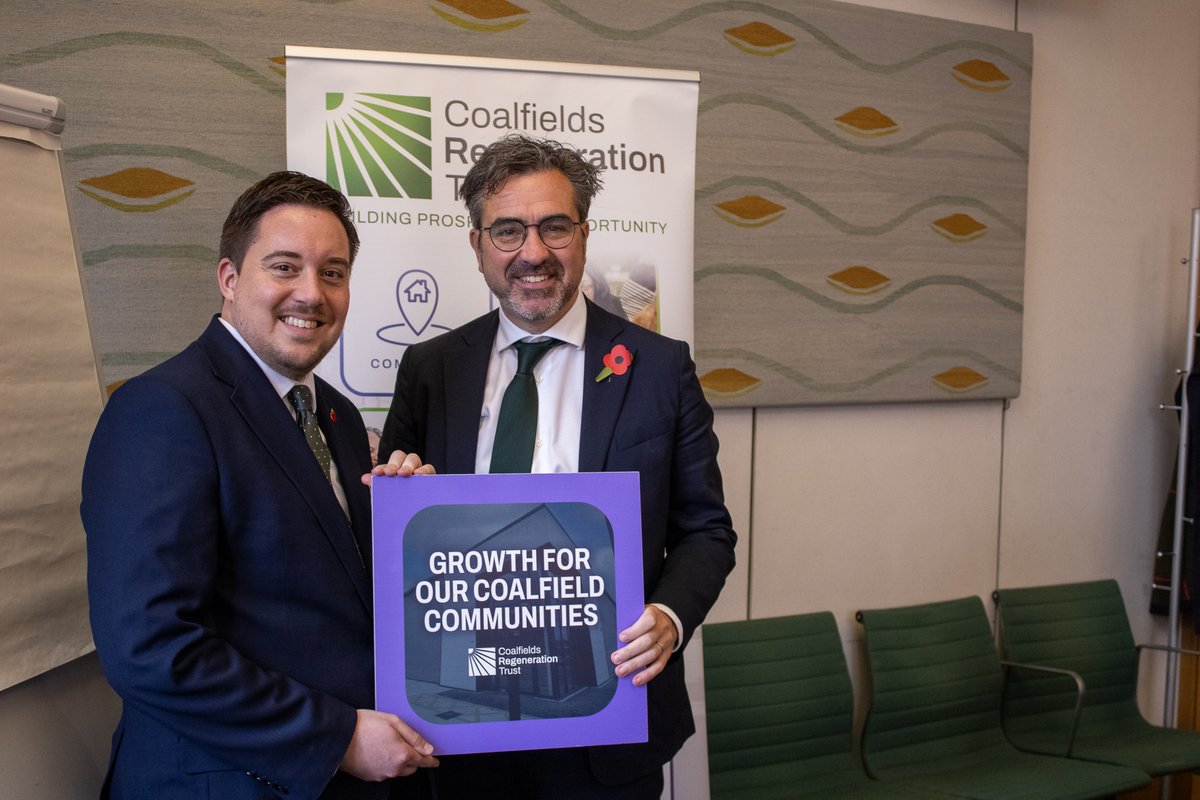 Great to see <a href="/alangemmell/">Alan Gemmell MP</a> at our <a href="/CoalfieldsRegen/">Coalfields Regeneration Trust</a> MP Drop In yesterday.

We're looking forward to working with you for coalfield communities in #Ayrshire
