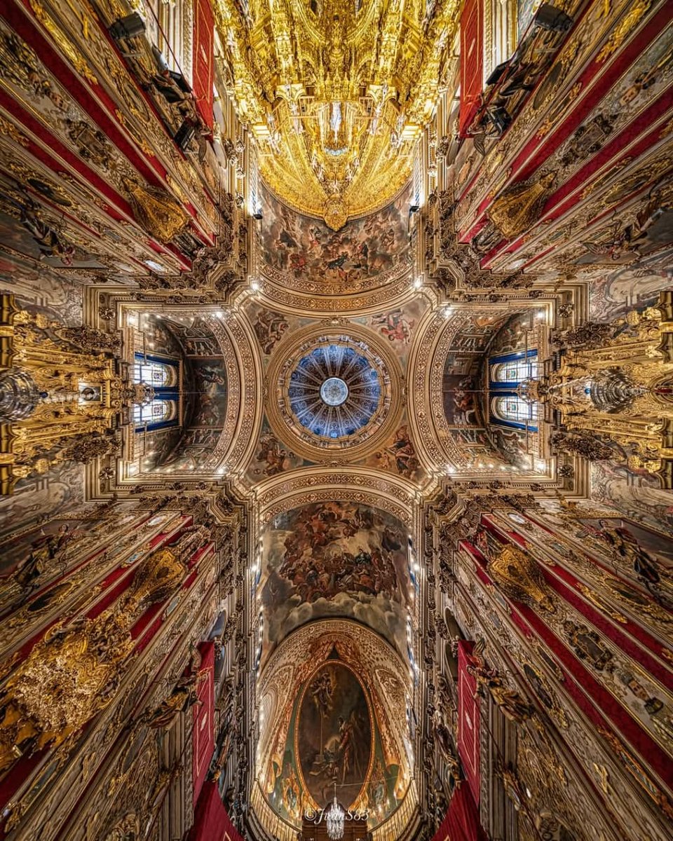HerodotusWave's tweet image. The ornate, Baroque-style interior of the Basílica de San Juan de Dios in Granada, Spain.