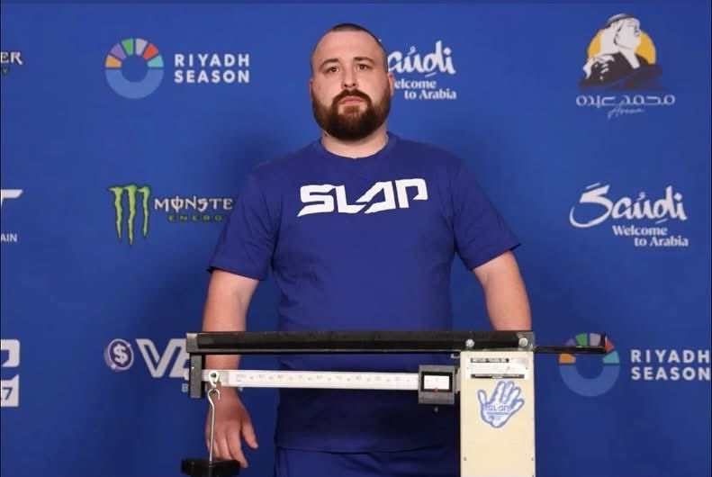 We want to give a shout out to Slap Fight UK's Heavyweight Champion, Louis "The Razor" Robinson, who recently made his Powerslap debut!

Best of luck to the champ!