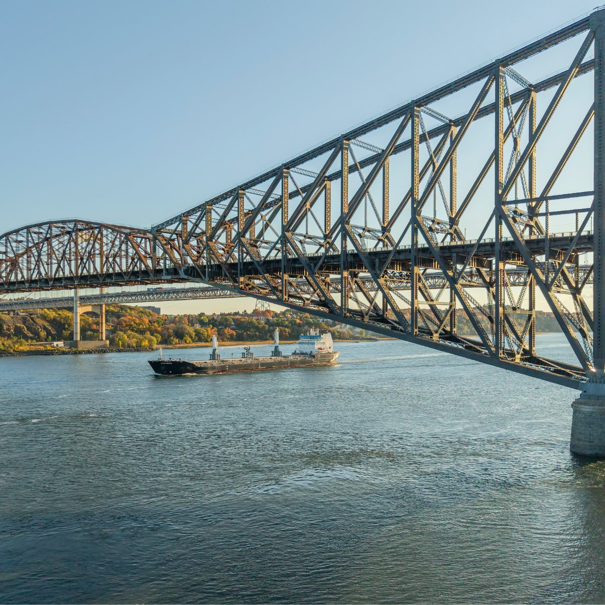 PJCCI fête sa première année d'opération au pont de Québec | Le 12 novembre 2024, le gouvernement du Canada confiait la gestion de la structure du pont de Québec à PJCCI.

Je m’informe🔗 jacquescartierchamplain.ca/fr/la-societe/…

*****
JCCBI celebrates its first year of operation at the Québec