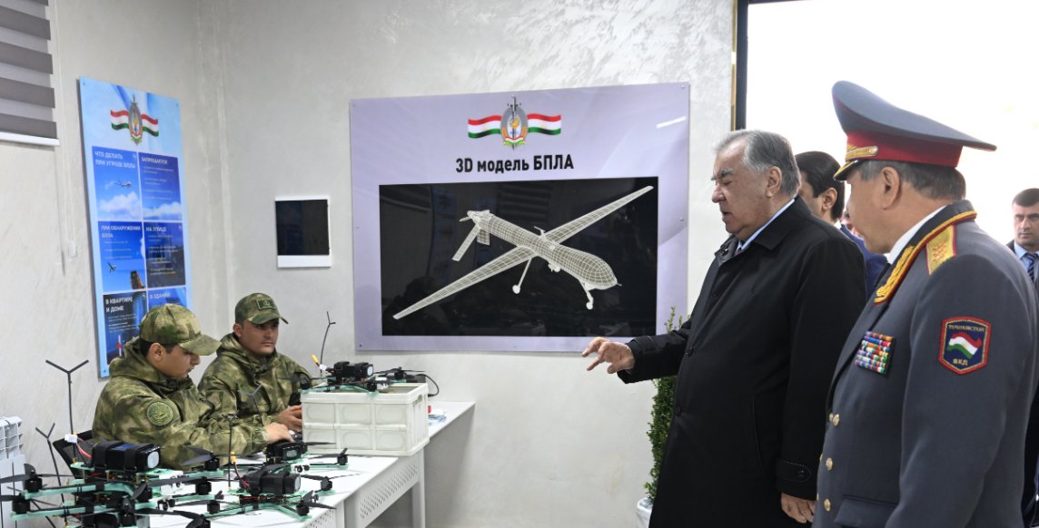 A new Chinese-funded VKD training facility has just opened north of Dushanbe. 🇹🇯 🇹🇯 🇹🇯

The bigger question I have though, is why does the Tajik VKD have diagrams of what appears to be the US-made MQ-1 drone posted on the walls of its new training facility? 🤔