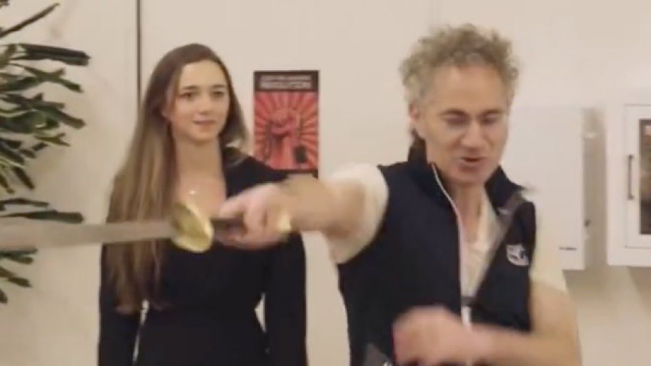 predict_addict's tweet image. Bayesianist discovers #conformalprediction