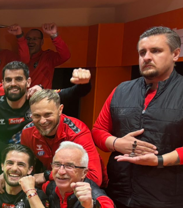 Polonia Varsovie 🇫🇷 (@poloniavarsovie) on Twitter photo 