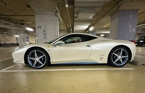 G5kD4i4WUAAjexm?format=jpg&name=small