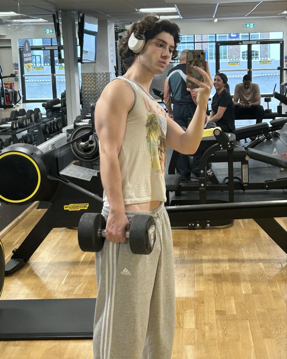 Michelangelo tweet media