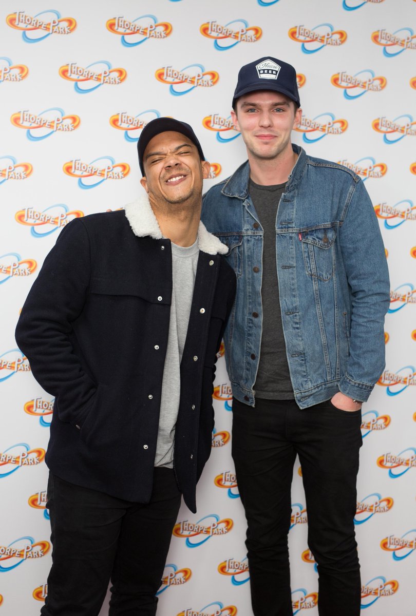 me when i'm a british actor with a lead role in an anne rice adaptation