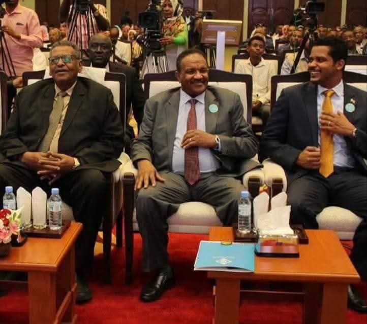 hoyamrahama96's tweet image. بتوع كله ..المهم منصب