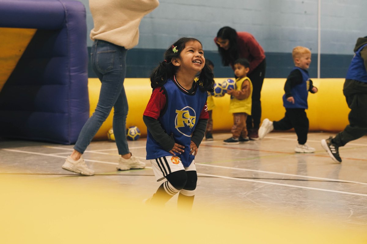 FballFunFactory's tweet image. ⚽️ THE SECRET IS OUT... parents love jumping into the inflatable pitch as much as the children!⁠
⁠
Some maybe more than the children!⁠
⁠
But that&apos;s the whole point. At our Tots Football Fun sessions, it&apos;s as much about football as it is about family.