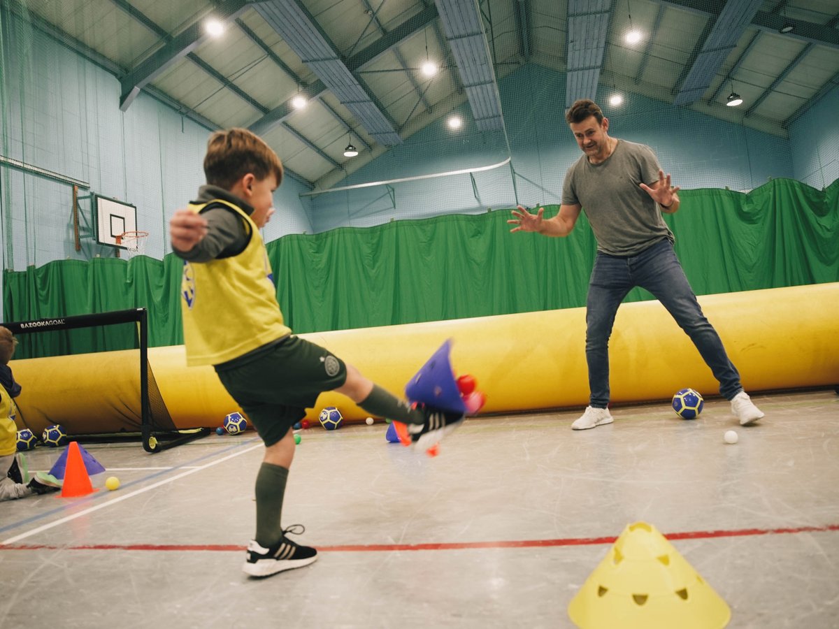 FballFunFactory's tweet image. ⚽️ THE SECRET IS OUT... parents love jumping into the inflatable pitch as much as the children!⁠
⁠
Some maybe more than the children!⁠
⁠
But that&apos;s the whole point. At our Tots Football Fun sessions, it&apos;s as much about football as it is about family.