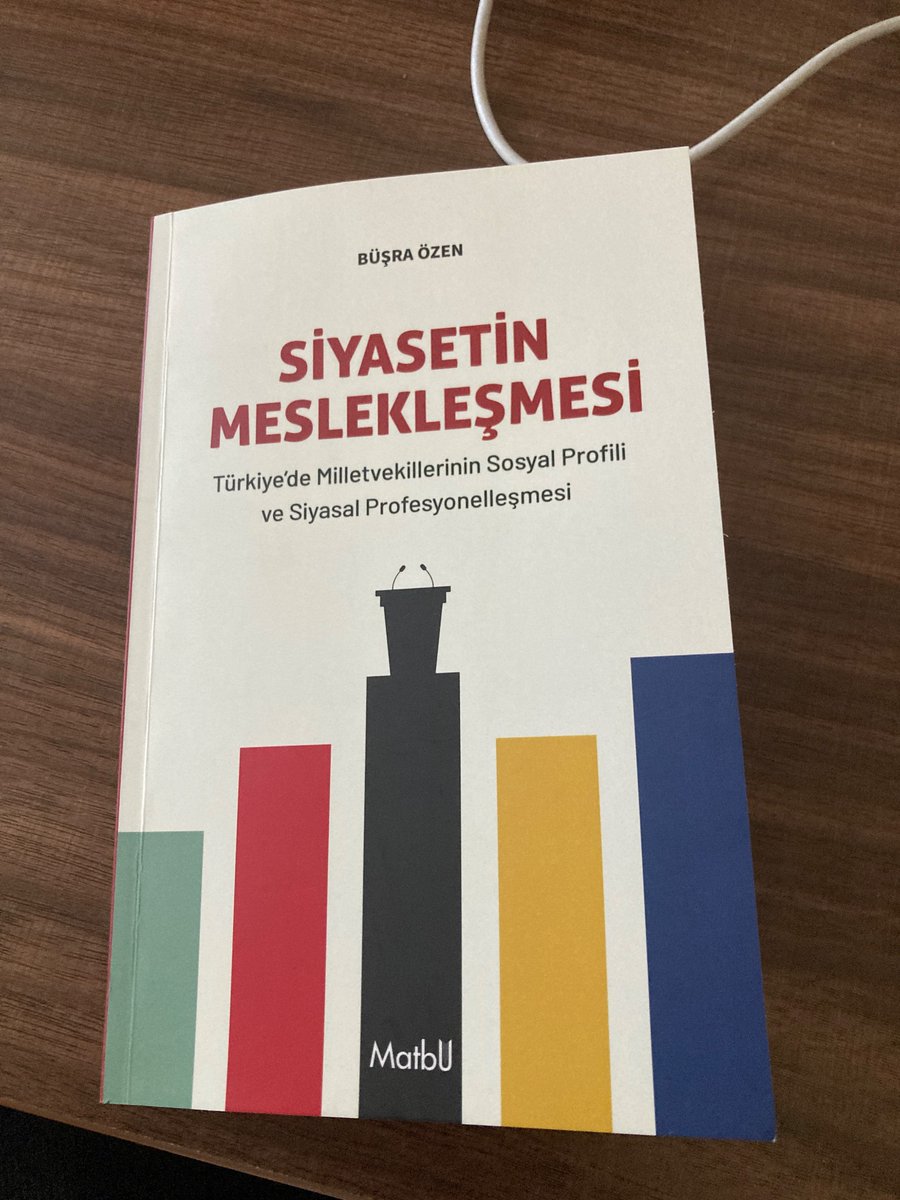 ElyesaKoytak's tweet image. Medeniyet Sosyoloji’de çalışma arkadaşımız Büşra Özen’in doktora tezi kitaplaştı. 👏

Siyasetçilerin sosyal profilini incelemek için önemli bir kaynak olacaktır.