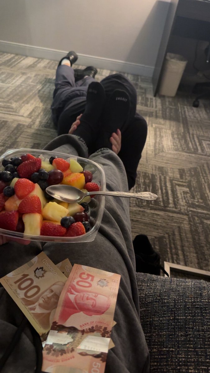 Alpha Chris tweet media