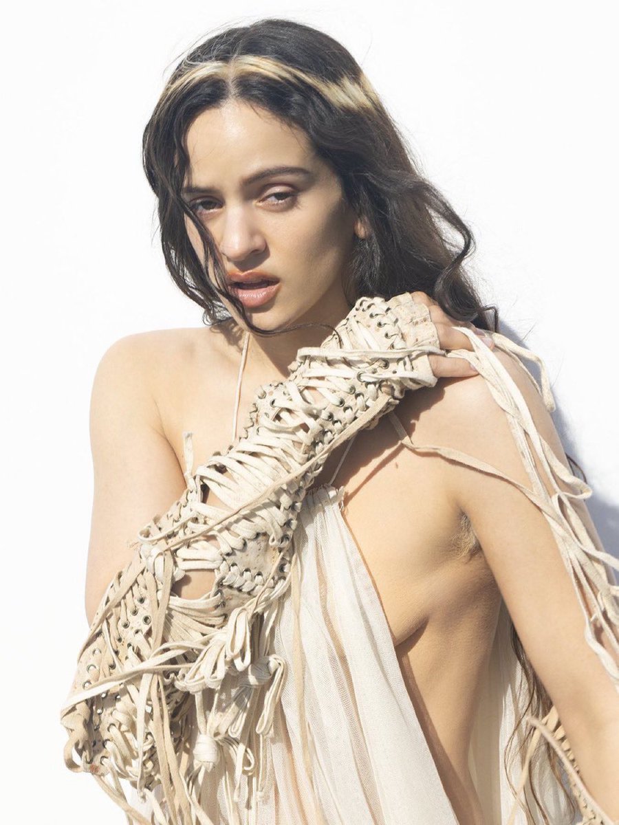 dieforyous's tweet image. so rosalía really bleached her armpits and y&apos;all said it was deodorant #yallwrong #camp