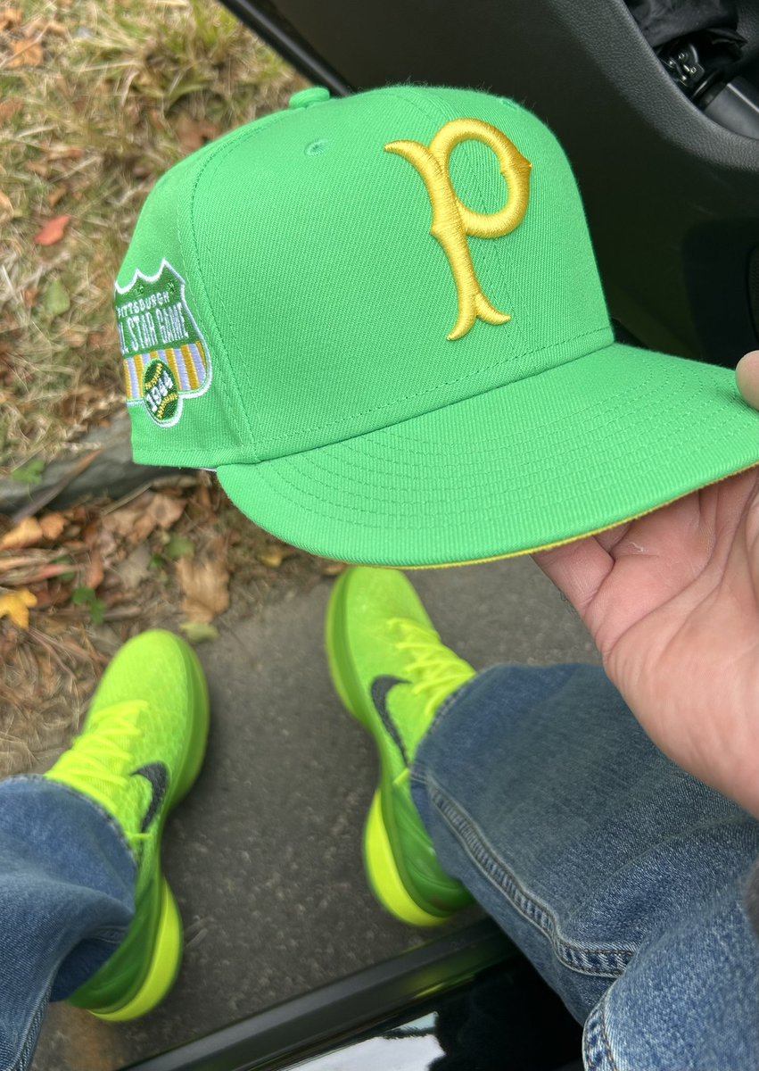 Cmd_Guap1's tweet image. Fresh and clean!!! 

FOTD x KOTD
Lids x @nikestore 
Lemon Lime Pirates x Kobe 6 Grinches 

#PINdejos @PINdejos1 #NUMaera #Outcast