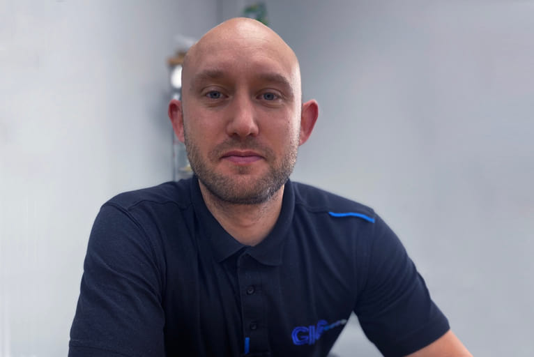 GIC_Packaging's tweet image. When you speak with GIC’s technical sales team, you’re connecting with experienced engineers. Our team can guide your project from concept to completion, ensuring your investment delivers precisely what you need. champ.ly/yH1pJWiQ #EngineeringSupport #HonestAdvice