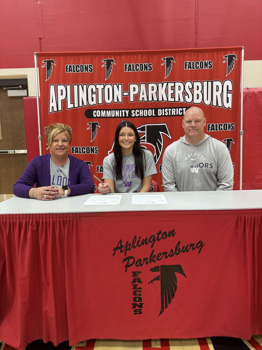Happy Signing Day to our newest Warrior Zoey Uhlenhopp!! ✍️ Zoey is an incoming Freshman Middle Blocker from Aplington-Parkersburg HS in Iowa and Fearless VBC! #FutureWarrior ⚔️💜🏐