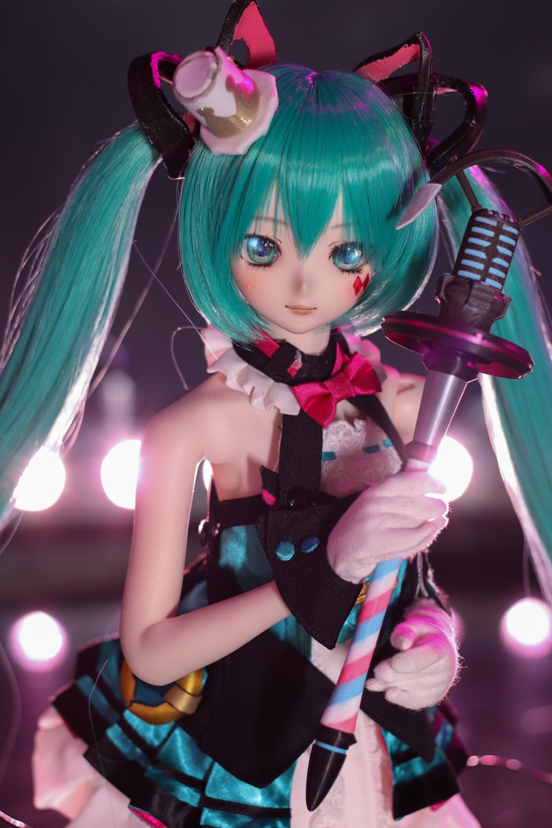 tank_make_doll's tweet photo. #ボーマス61 告知の追加です。過去に試作の少量頒布のみ行った マジカルミライ2019 サーカスちゃんステッキの量産版の頒布です。
試作品と比較して、多少落とした程度では壊れないように改良されております。
こちらもボーマス限定価格 5000円 数量限定で頒布予定です。
photo:(@hizumi_doll ) https://t.co/iG1UyS1x1N