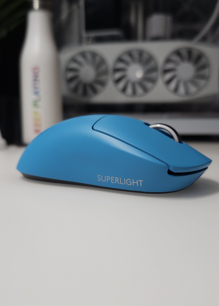 CrossArchon's tweet image. The LIMITED EDITION #PROX2Cyan Superlight is a thing of beauty 😍. Thank you, @LogitechG!

Get yours here quick: g.logi.link/CrossArchon
DISCOUNT CODE: Cross #LogitechGPartner