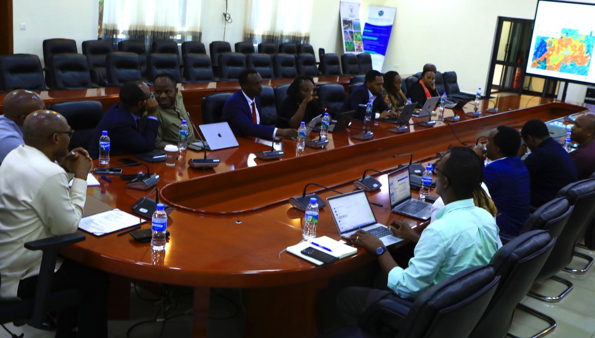 Today MINAGRI Leadership met with <a href="/RwandaSpace/">Rwanda Space Agency</a>, <a href="/RISARwanda/">Rwanda Information Society Authority</a>, <a href="/RwandaICT/">Ministry of ICT and Innovation | Rwanda</a>, and <a href="/statisticsRW/">National Institute of Statistics of Rwanda</a> to review the implementation progress of the National Geospatial Hub (GeoHub). A collaboration that aims to deliver an “eagle-eye” geospatial view of Rwanda’s agricultural season...