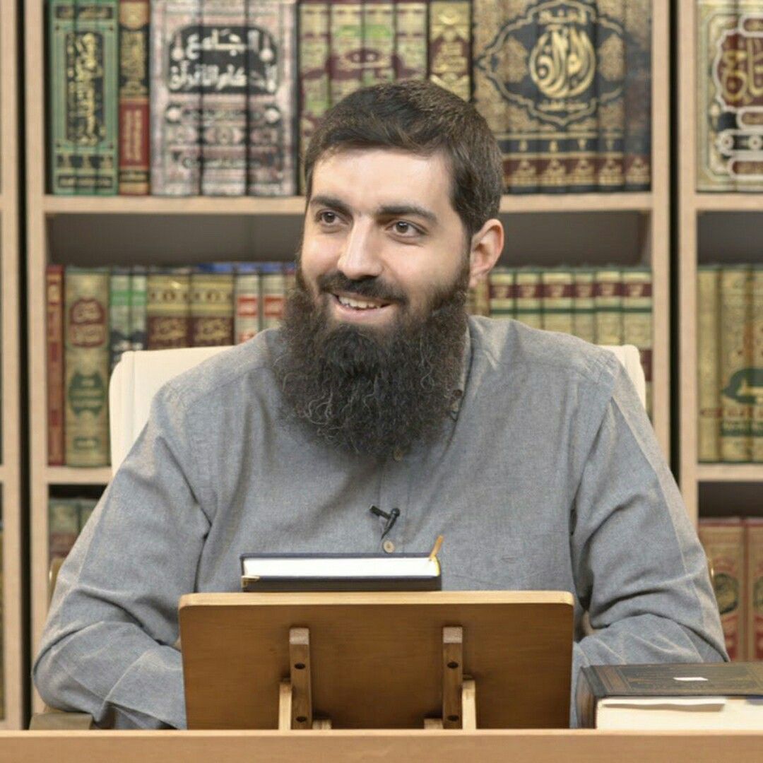 Bu adam hapisten çıktıktan sonra öyle ustaca kendini gizledi ki, bugün neredeyse herkes onu savunur hale geldi. İtikadı zayıf Müslümanlar ise etkileşim uğruna paylaşır oldular. Fakat gün gelecek, tekfirciliğin ne denli sapık ve bozuk bir fıkra olduğunu hepiniz apaçık