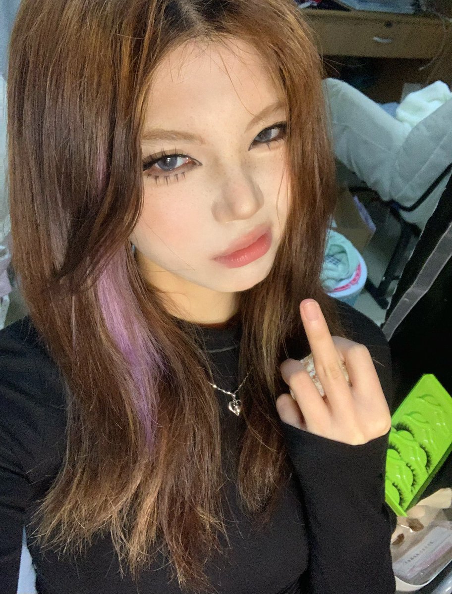 Devil7x_X's tweet image. 抖什么？