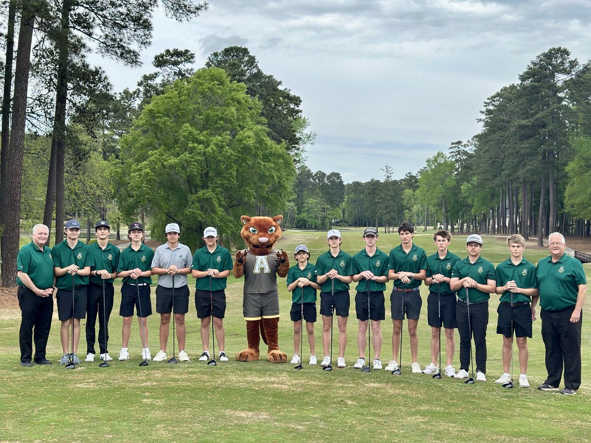Mens Golf Interest Meeting TONIGHT - 6pm (yellow collab outside <a href="/ApexHighSchool/">Apex High School</a> Media Center - <a href="/apexhsathletics/">Apex Athletics</a> <a href="/apexcougarclub/">Apex Cougar Club</a>