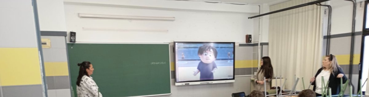 📢 Ayer llevamos a cabo una charla en el IES Fernando de los Rios de Quintanar del Rey. 

Programa #DESCUBRE. No bloquees tu salud mental, organizado e impulsado por la Confederación SALUD MENTAL ESPAÑA y financiado por la Deleg del Plan Nacional sobre Drogas del Min. de Sanidad