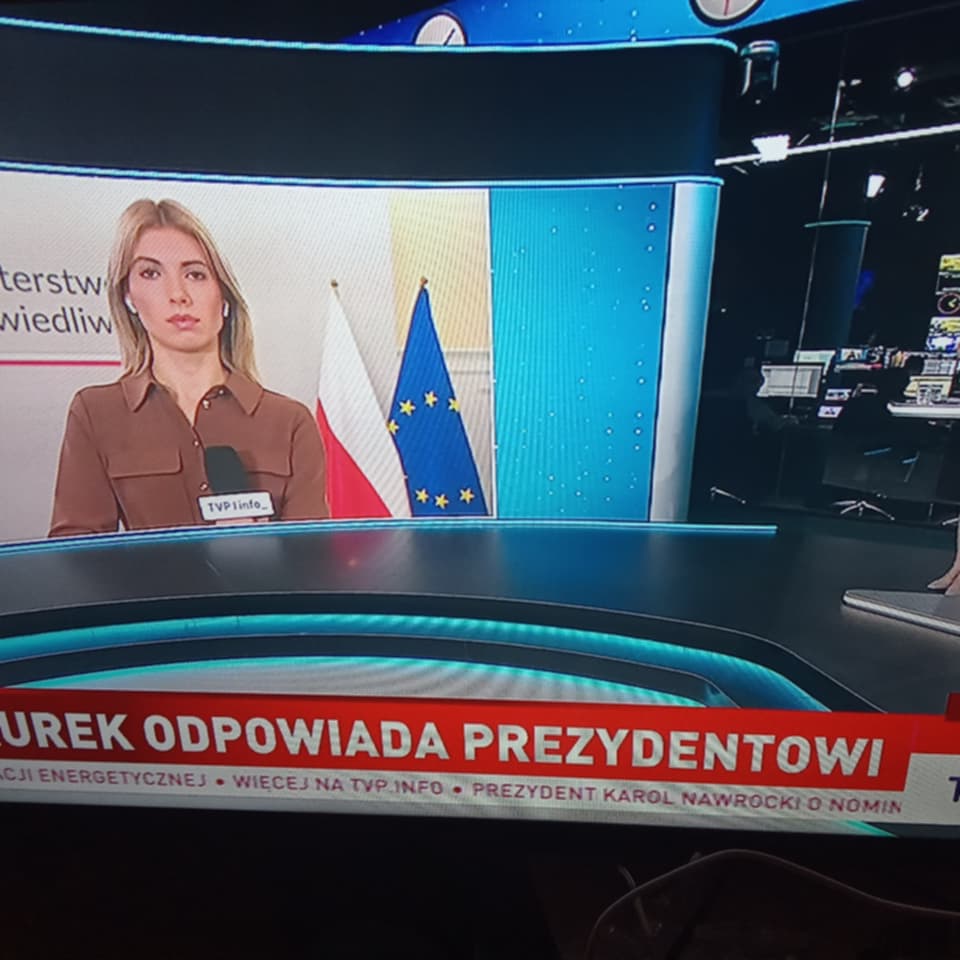tajny_agent_sz_'s tweet image. 🧑‍⚖️ „Awanse sędziowskie zablokowane” – kolejny rozdział w sporze o niezależność wymiaru sprawiedliwości. Może czas wreszcie postawić na przejrzyste zasady zamiast politycznych gier? 🇵🇱⚖️ #prawo #sądy #Polska