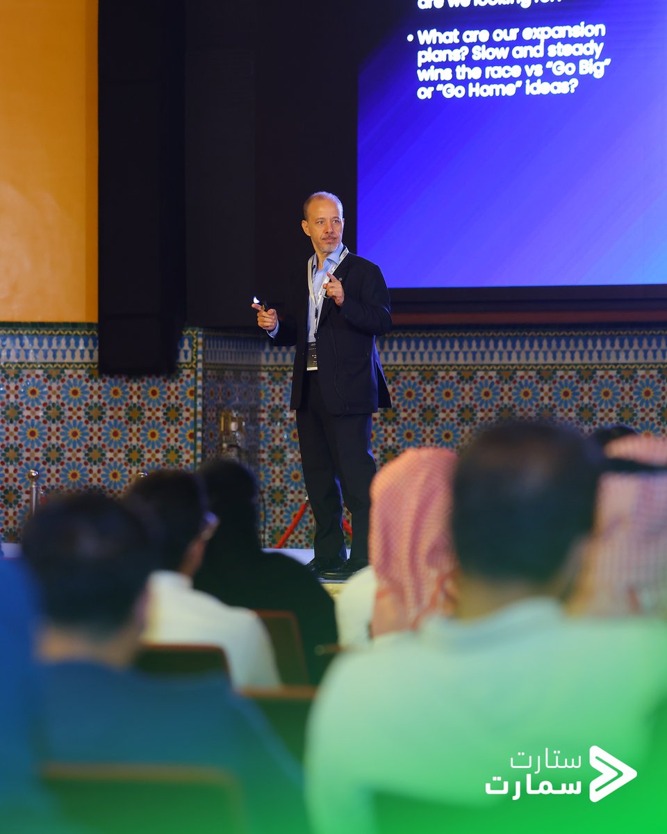 startsmartsaudi's tweet image. ضمن لقاءات #مختبر_الإدارة_المالية الإثرائية، قدم د. يحيى كافي لقاءً شيقاً حول التخطيط المالي، وشارك مع الحضور العديد من المحاور التي شملت تحديد الأهداف المالية، ووضع استراتيجيات وتحقيقها من خلال تحليل الاتجاهات السائدة  والمعطيات المالية، بما يضمن تخصيص الموارد المالية ضمن خطة…