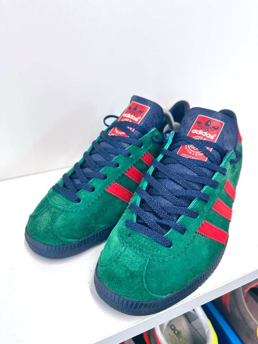 An absolute bargain up on our website today £60 for the Blackburn SPZL decade release Re5customs.co.uk 👀👀👀