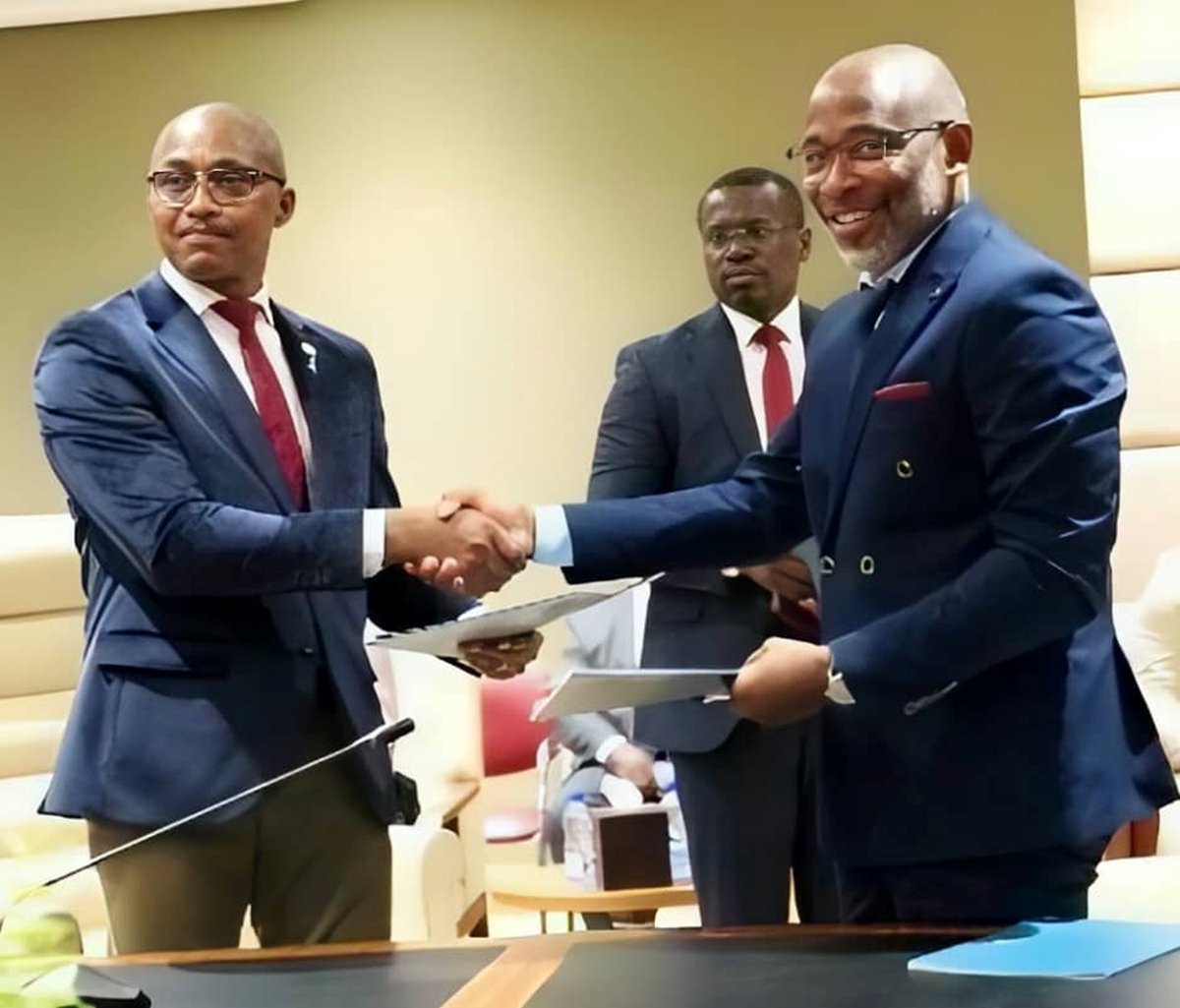 Min Transportes, Telecomunicaciones y S.IA tweet media