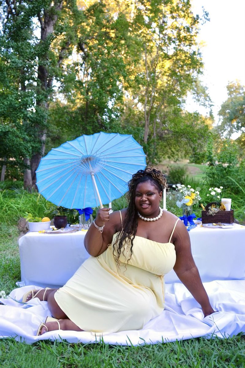Pettyjones_dgaf's tweet photo. Happy Founderโs Day to the GREATER women of Sigma Gamma Rho Sorority Inc.! 103 years of Greater Service, Greater Progress and still standing on the principles of sisteRHOod, scholarship, and service ๐๐ #sgrho #prettypoodles #sigmagammarho https://t.co/YYrUwhMdaI