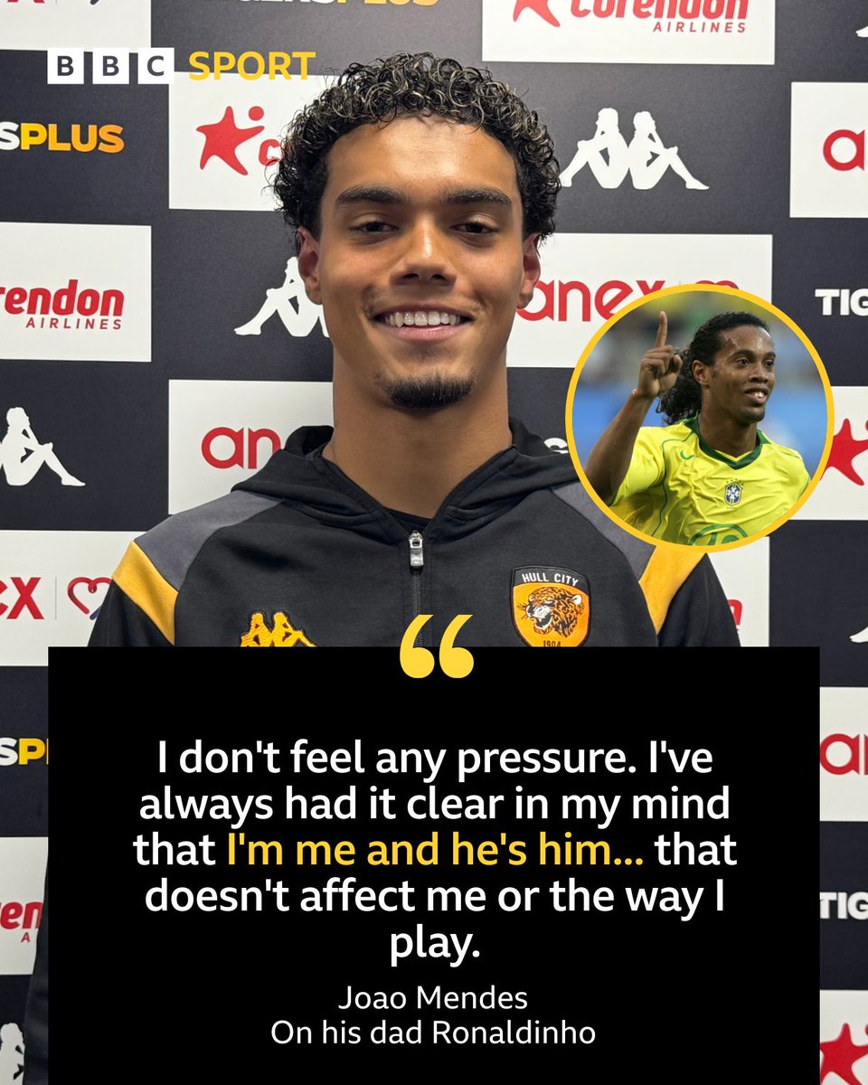 Could Ronaldinho soon be watching Hull City? 👀

His son Joao Mendes is a winger in Hull's academy and he's already invited the Brazil legend to the city. 🇧🇷