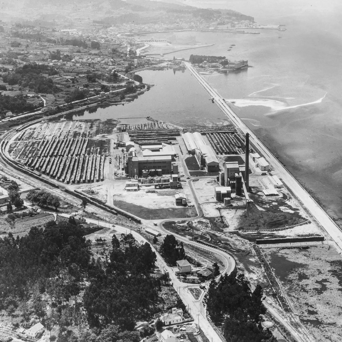 🔴 Hoxe en Pontevedra

Proxección do documental "A terra por gañar" e logo Conversa sobre o pasado, presente e futuro da loita ecoloxista na cidade con Mar Santiago, Pilar Allegue, Antón Masa e Gonzalo Sancho.

📍 Pazo da Cultura, Pontevedra, 18.30