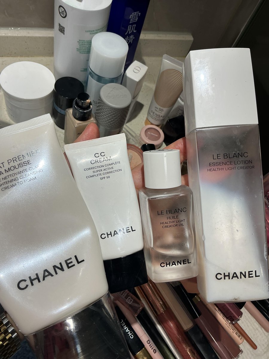 CHANEL LE BLANC セラム・エッセンス・クリームセット CHANEL LE BLANC セラム・エッセンス・クリームセット CHANEL（CHANEL