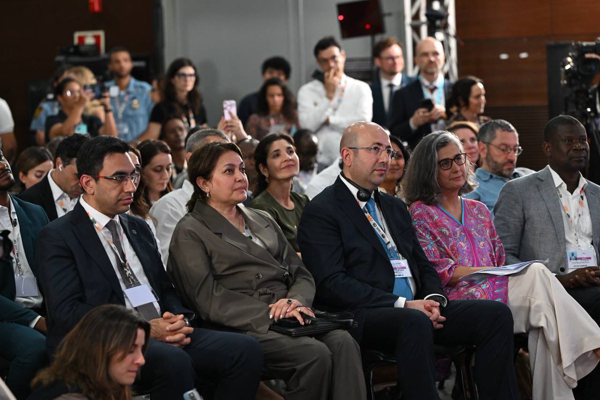 _anar_guliyev's tweet image. We gathered for the Ministerial Meeting within #Urbanization Day at #COP30 in #Belém, to once again emphasize the vital connection between #UrbanPolicy and #ClimateAction.

The discussions in Belém recalled the important steps taken last year, when #Azerbaijan, as host of…