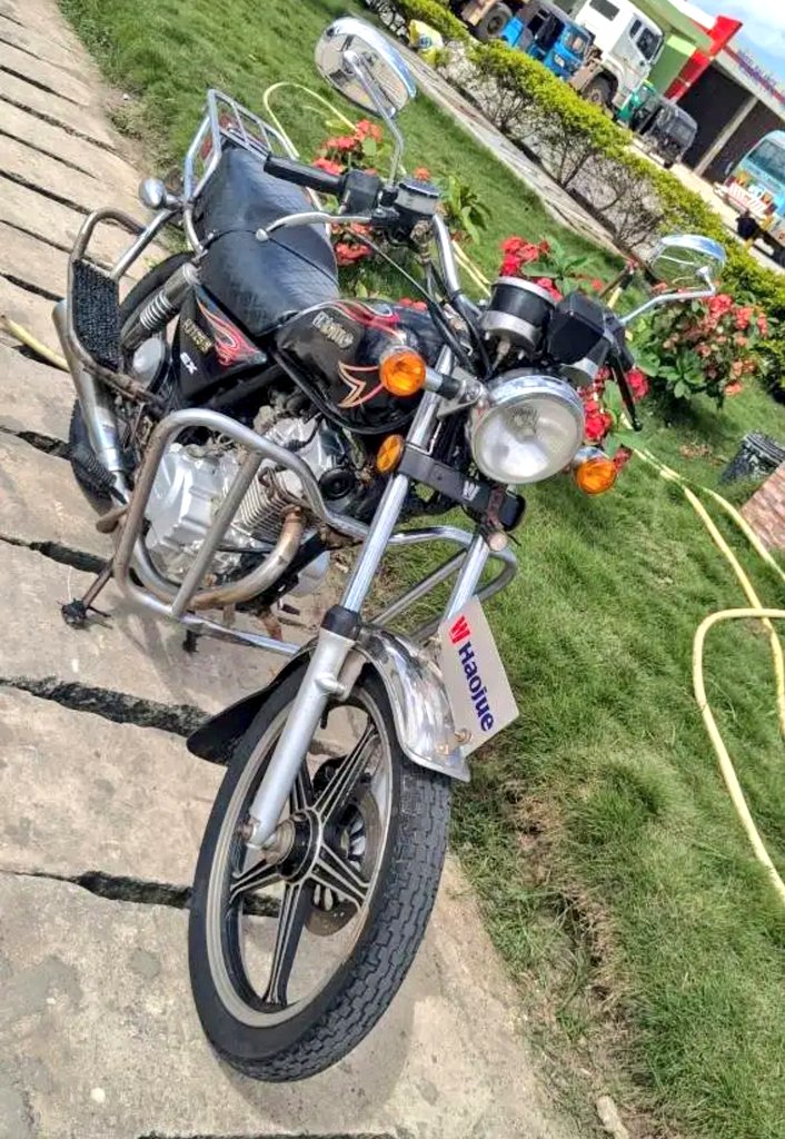 Eng_Matarra's tweet image. HAOJUE MNINGA 🔥 🔥 

REG&quot; #EEF

▪️Cc. 125
▪️Gear Tano 
▪️Starter Jino Moja 
▪️Engine Haijaguswa 
▪️Full Documents ✅️

#BEI - Tshs. 1,850,000/=

IPO DAR (Mikoani Tunasafirisha)

CALL 📞 📲-0793022184
WHATSAPP-0719542184