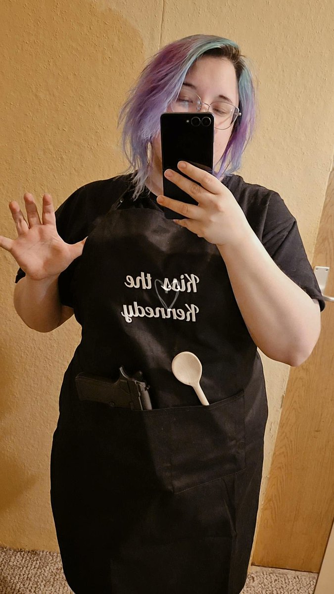 SleepySeto's tweet photo. Important little Gimmick for my Upcoming Leon Cosplay https://t.co/sHuwCm7Kpl