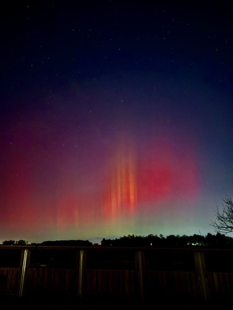 Kitty_Kaity's tweet photo. @MaxVelocityWX Last night in Bentonville, Arkansas! https://t.co/VJhsJyu1eq