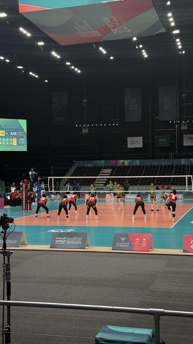 DPTLayan's tweet image. اليوم بالنسبة لي كان مختلفًا تمامًا، تجربة مميزة وجديدة في دورة ألعاب التضامن الإسلامي.🏅@25ISG 
سعيدة بمشاركتي في علاج ومساندة اللاعبين، وهي تجربة أضافت لي الكثير على المستوى المهني والإنساني🤍✨