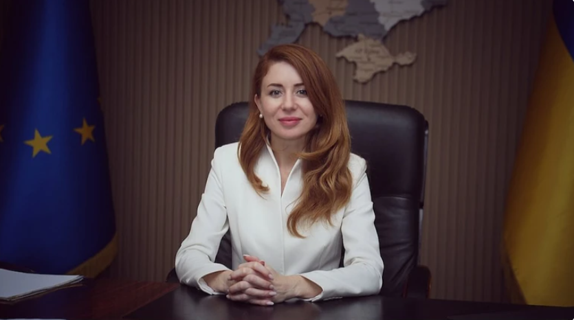 MrKovalenko's tweet image. 5 / 🧵Today, Svitlana Grinchuk, a young Ukrainian minister of energy, submitted her resignation letter following the President Zelensky demand to her and her &quot;curator&quot; Herman Galushchenko, a minister of justice, who is involved into a $100 million EnergoAtom corruption scheme, to…