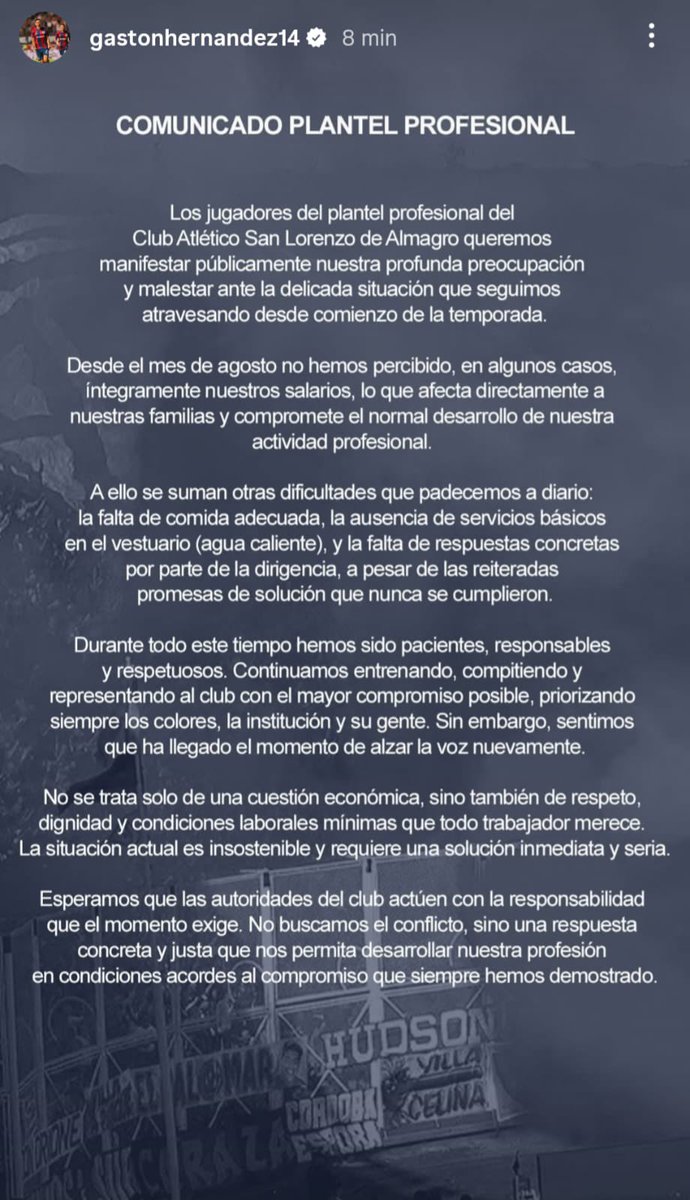 🚨DURÍSIMO comunicado del plantel de #SanLorenzo.

👉🏾No cobran desde Agosto, no tienen agua caliente, no tiene comida adecuada y los dirigentes no aparecen. 

🗣️”La situación actual es INSOSTENIBLE”
