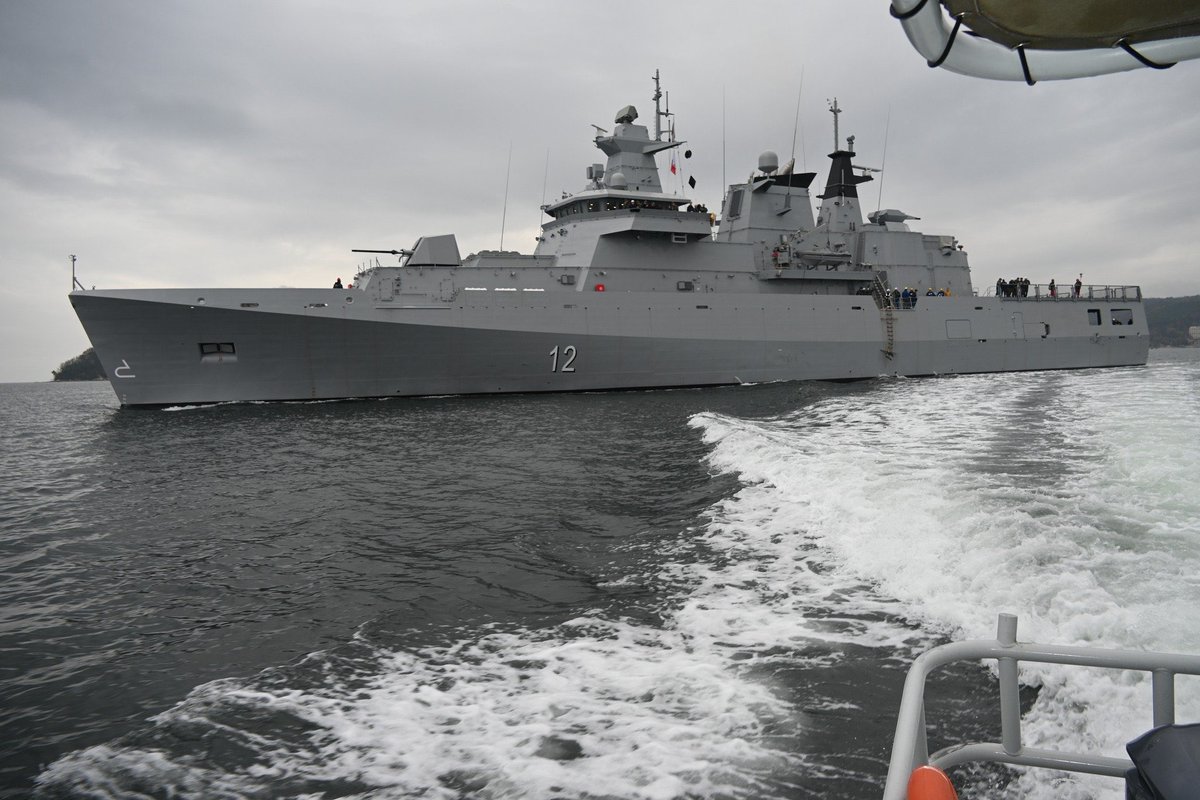 WarshipCam's tweet image. Future Bulgarian Navy multifunctional modular patrol ship (MMPV) Hrabri (12) on sea trials in Varna, Bulgaria - November 11, 2025     SRC: TW-@petrovbg2