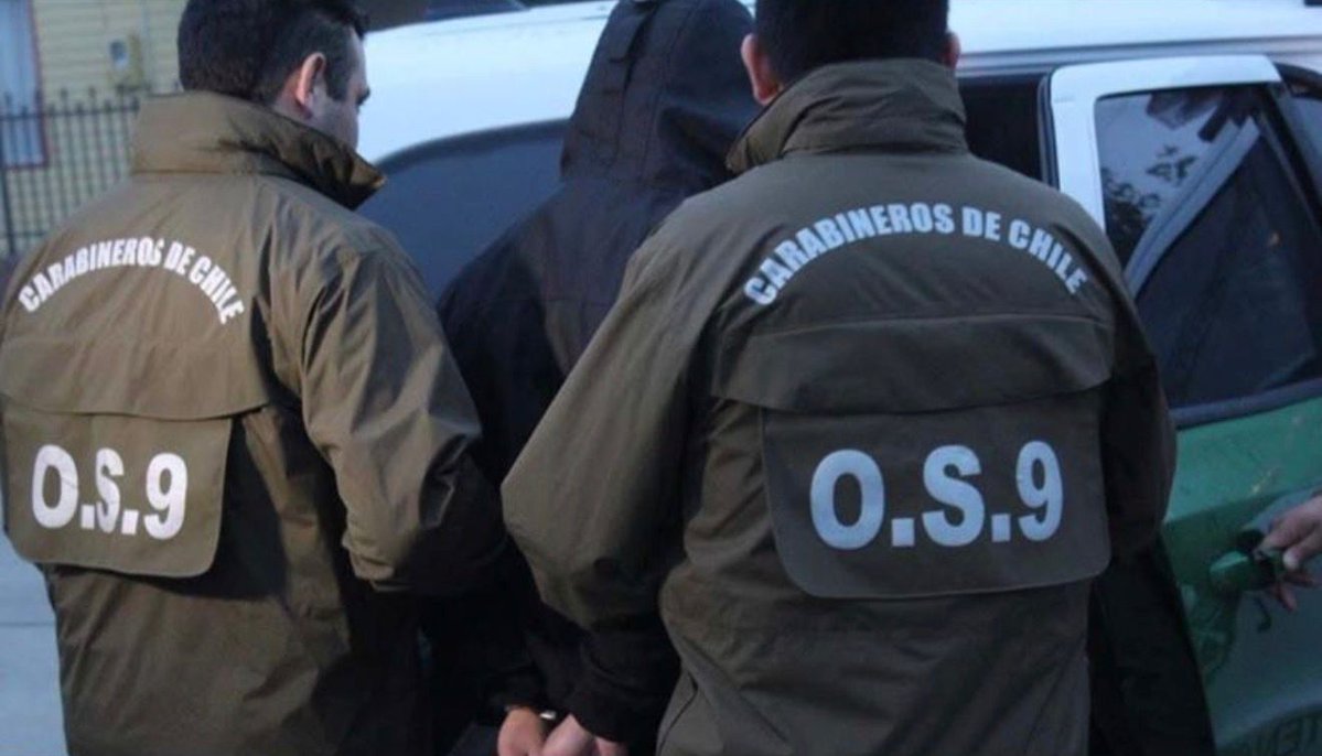 MeteoPangui's tweet image. 🔴 Hecho se habría originado por el robo de un caballo: #OS9 de @CarabAraucania detuvo a 4 sujetos por secuestro en #Freire.

👉 Más información aquí...
facebook.com/10006356767152…
@Carabdechile