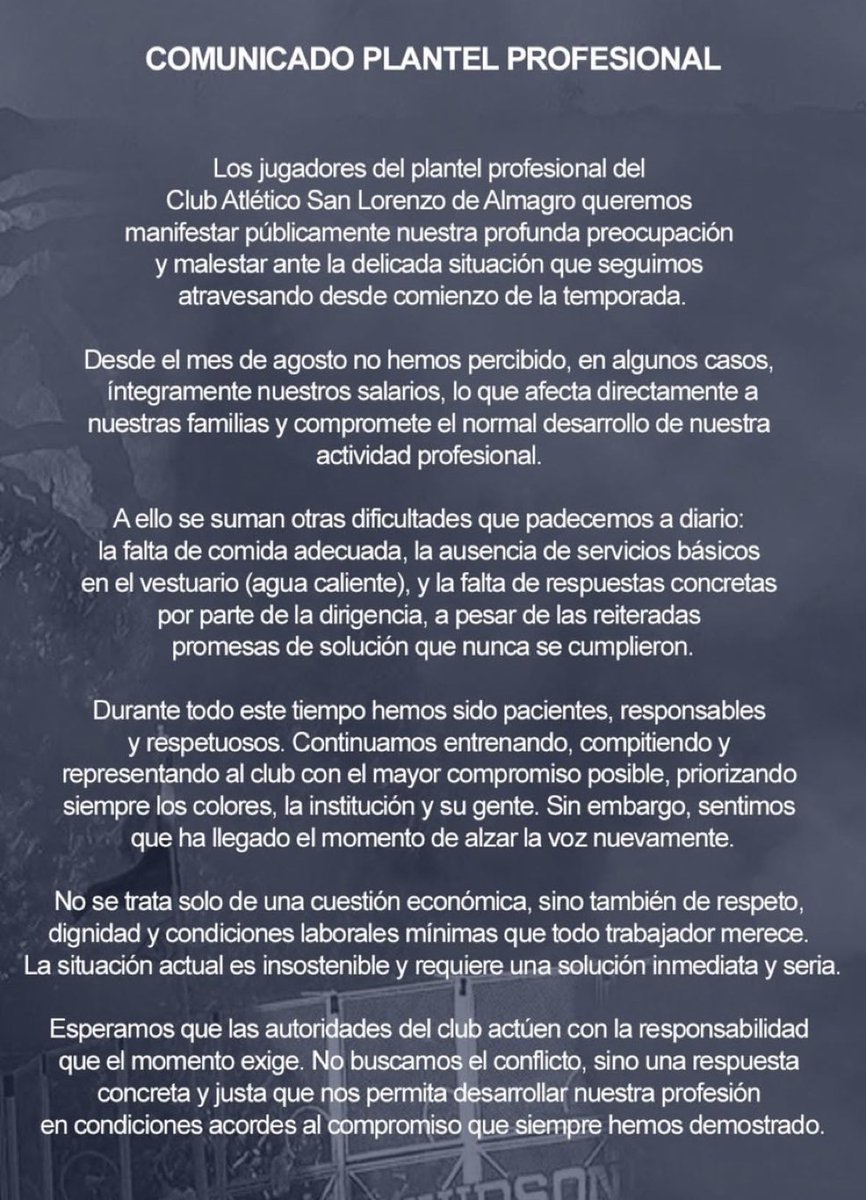 Es inexplicable lo que pasa en San Lorenzo, varios jugadores del plantel profesional exponiendo a la diregencia no solo por falta de pagos sino tambien “ la falta de comida adecuada, la ausencia de servicio básicos en el vestuario (agua caliente)”