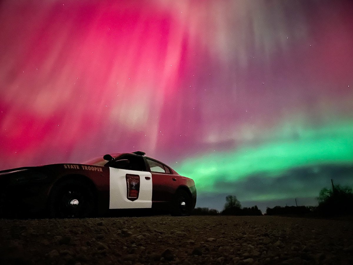 MSPPIO_NW's tweet image. NW MN (Thief River Falls) to SW MN (Marshall) photos from last night #NorthernLights #Auroraborealis #SpaceWeather