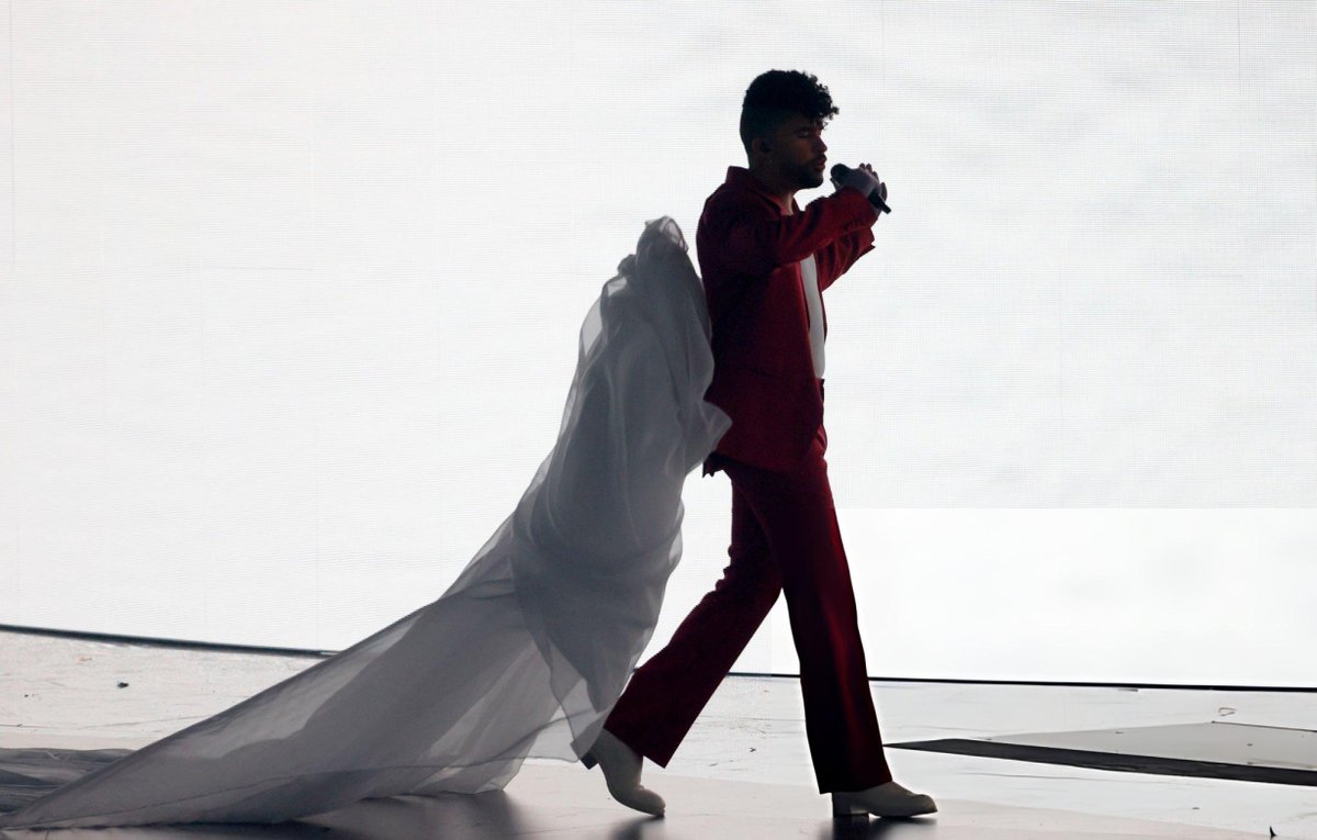 badbunnynetwork's tweet image. Bad Bunny vuelve mañana a los Latin Grammys luego de no asistir los últimos 3 años. 🩷