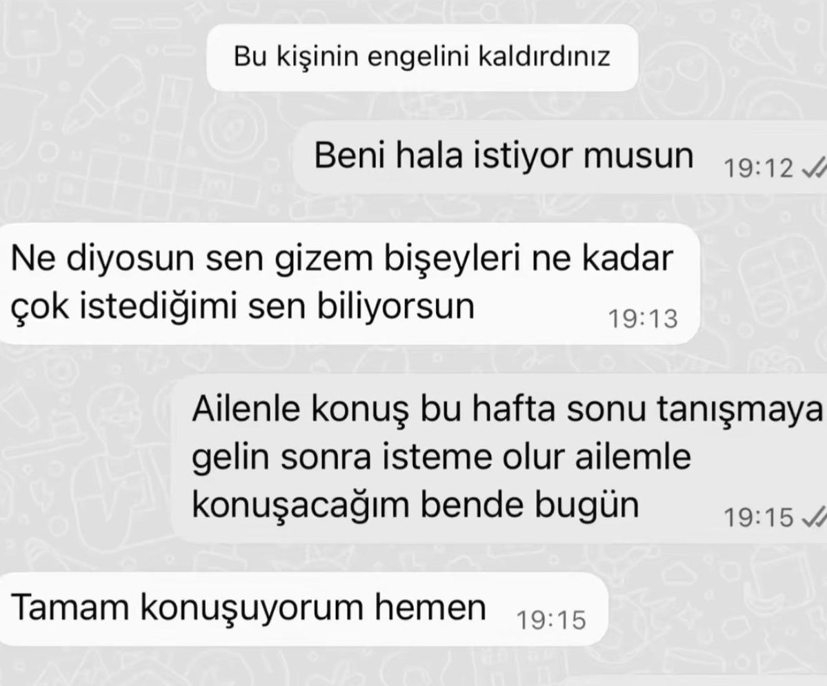 ozgeppn's tweet image. Kalbi kırılan her kız, görücü usulünü kabul eder.