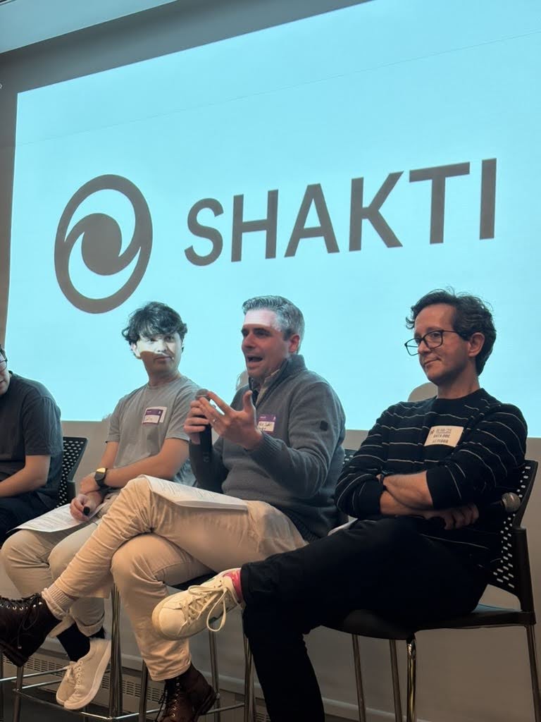 JesseHaines_nyc's tweet photo. “Building in the Age of AI.”
Shakti gathered founders from Sparrow, Stable, HireArt + Datadog shared how AI is reshaping how they hire, ship, and scale.
Big thanks to everyone who joined us at Datadog HQ.
#AI #founders #NYTech https://t.co/fxSdVWX1O4
