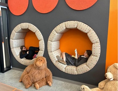 HWL_Library's tweet image. 📘📘📘 DONOR&apos;S Choose Project for @HWL_Library  The Jammin&apos; Longhorn Readers are dedicated to expanding their horizons with diverse reading. shorturl.at/5hmVw 📘📘📘